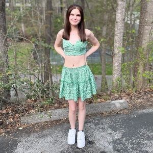 Princess Polly green set